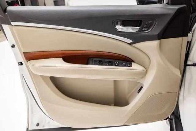 2017 Acura MDX w/Advance Package