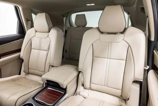 2017 Acura MDX w/Advance Package