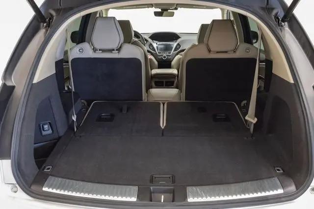 2017 Acura MDX w/Advance Package