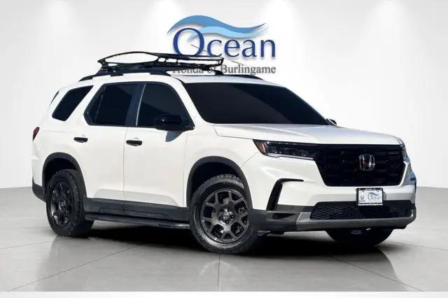 2025 Honda Pilot TrailSport