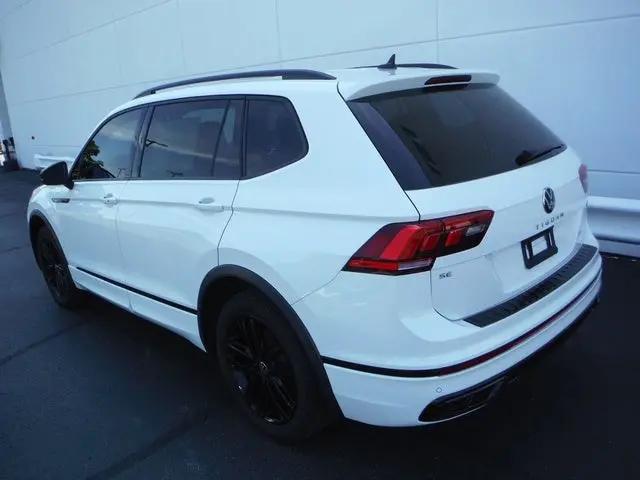 2022 Volkswagen Tiguan 2.0T SE R-Line Black