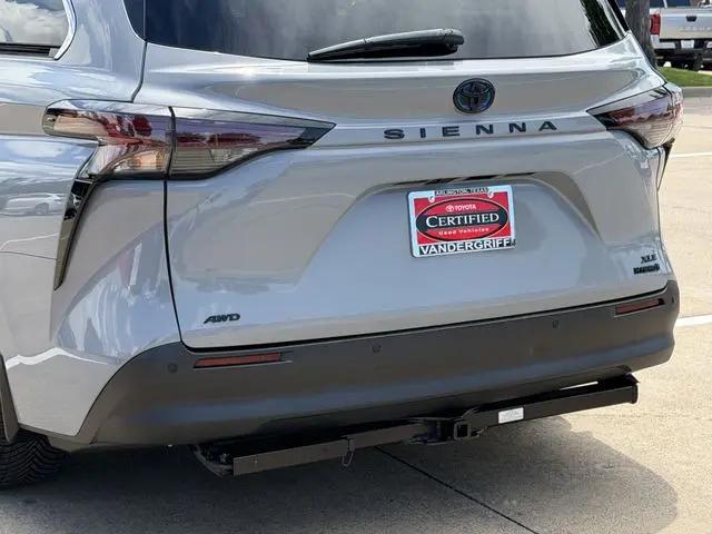 2024 Toyota Sienna Woodland Edition