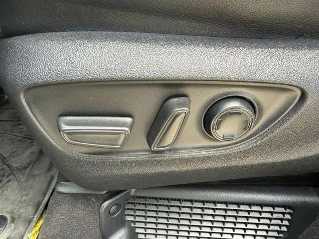 2024 Toyota Sienna Woodland Edition