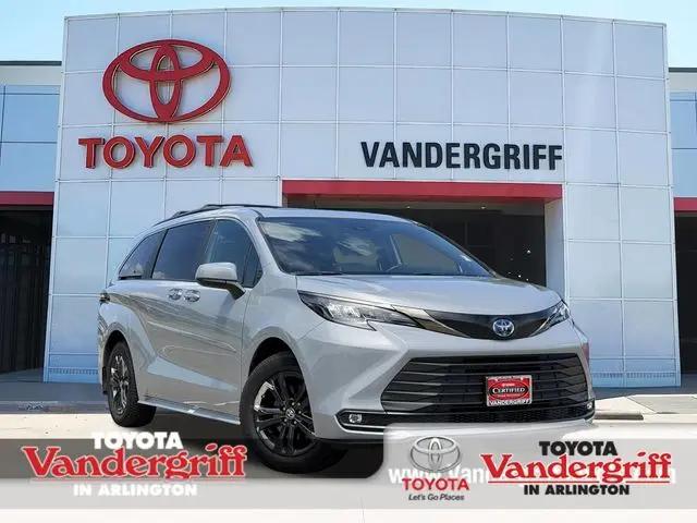 2024 Toyota Sienna Woodland Edition for sale in Arlington, TX