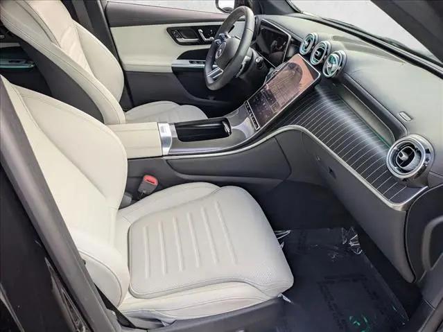 2023 Mercedes-Benz GLC SUV