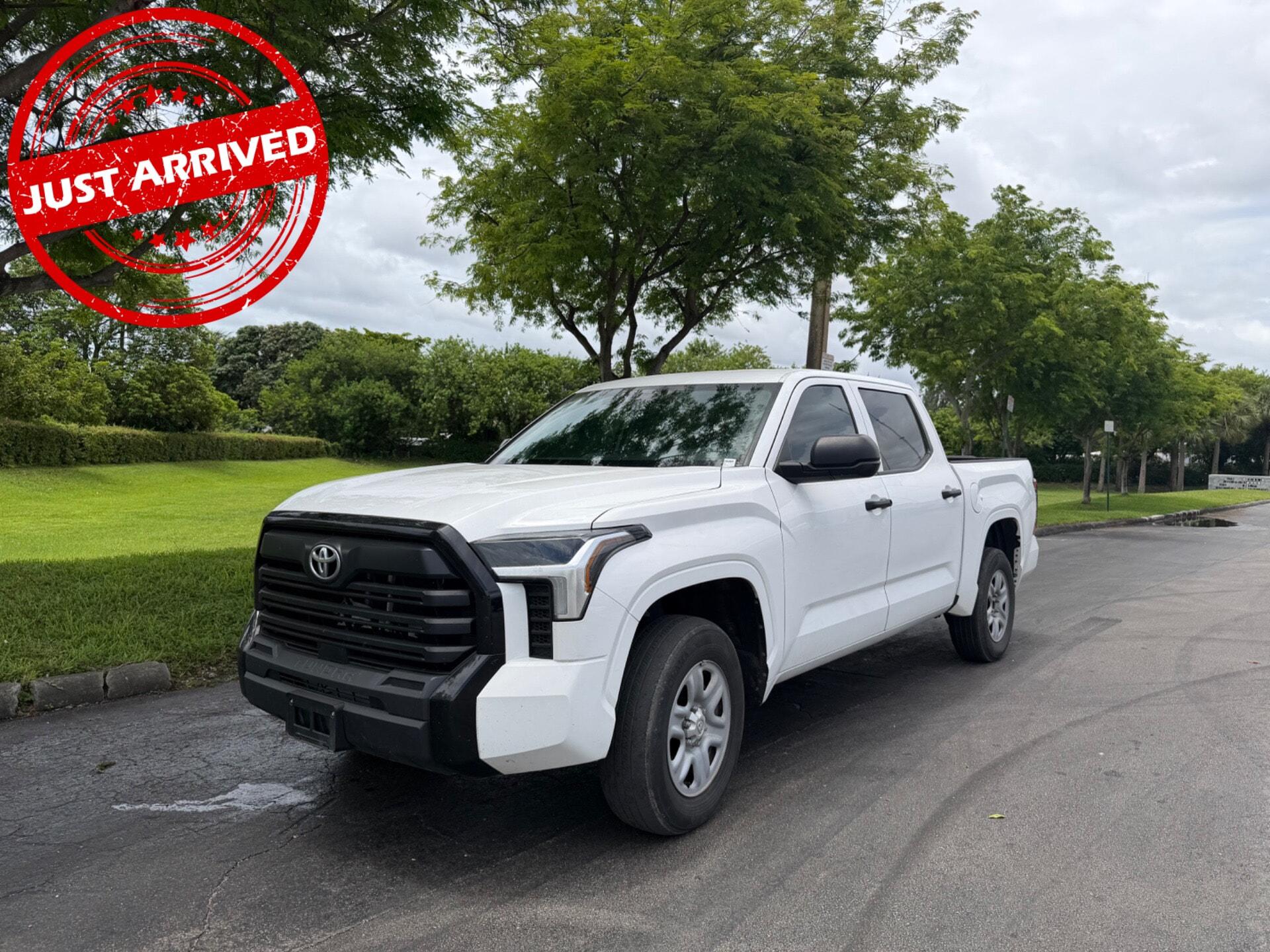 2024 Toyota Tundra SR CrewMax Cab 4WD