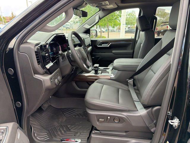 2026 Chevrolet Silverado 1500 4WD Crew Cab Short Bed LT Trail Boss