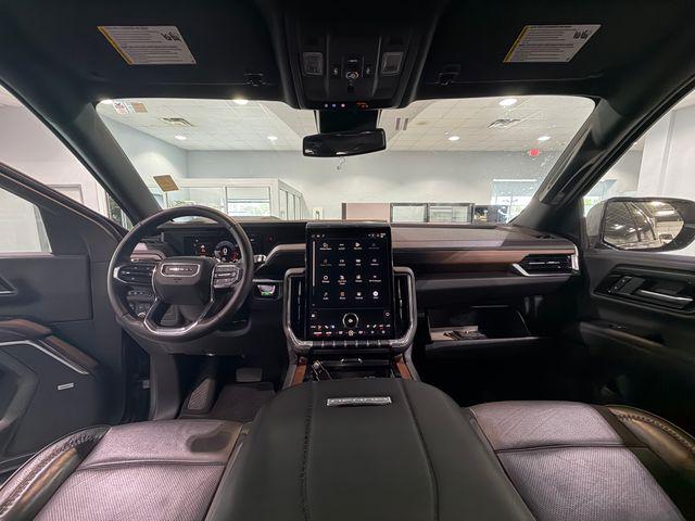 2025 GMC Yukon XL 4WD Denali