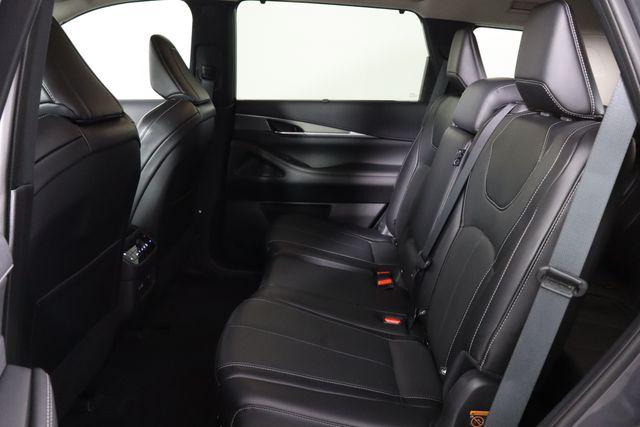 2023 INFINITI QX60 LUXE AWD