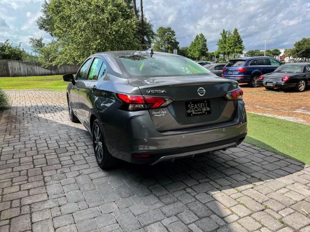 2021 Nissan Versa SV Xtronic CVT