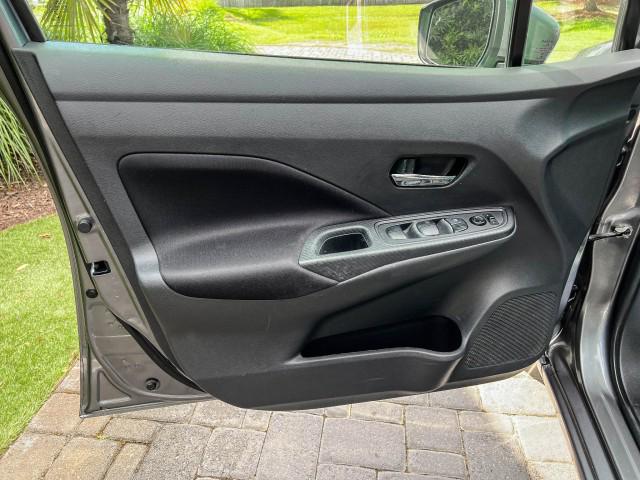 2021 Nissan Versa SV Xtronic CVT