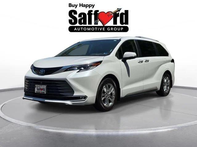 2022 Toyota Sienna Platinum 2022 Toyota Sienna Platinum