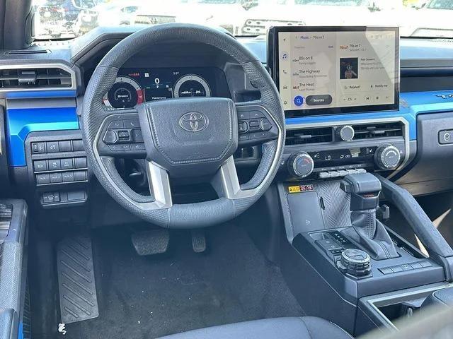2024 Toyota Tacoma TRD OFF-ROAD 2024 Toyota Tacoma TRD OFF-ROAD