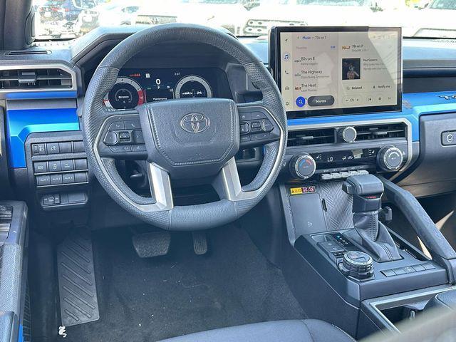 2024 Toyota Tacoma TRD OFF-ROAD 2024 Toyota Tacoma TRD OFF-ROAD