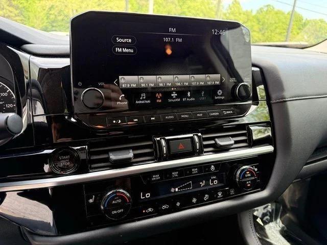 2025 Nissan Pathfinder SL 4WD 2025 Nissan Pathfinder SL 4WD
