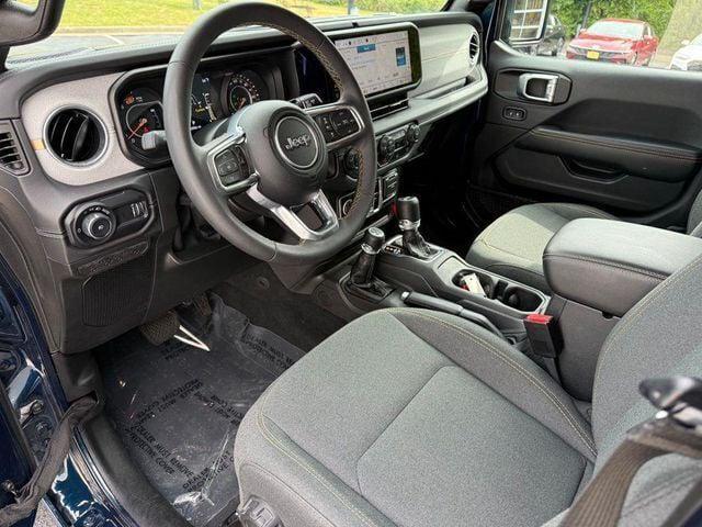 2025 Jeep Wrangler 4-Door Sahara 4x4 2025 Jeep Wrangler 4-Door Sahara 4x4