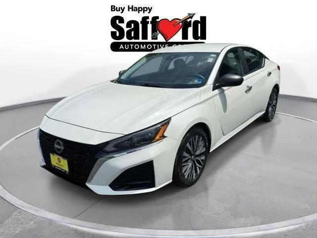 2024 Nissan Altima SV FWD