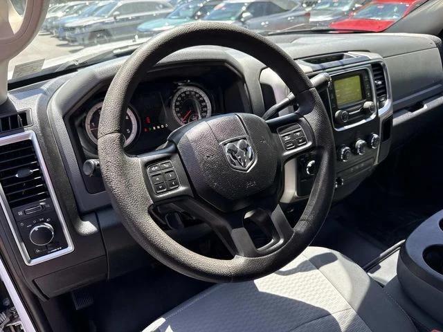 2017 RAM 2500 SLT 2017 RAM 2500 SLT