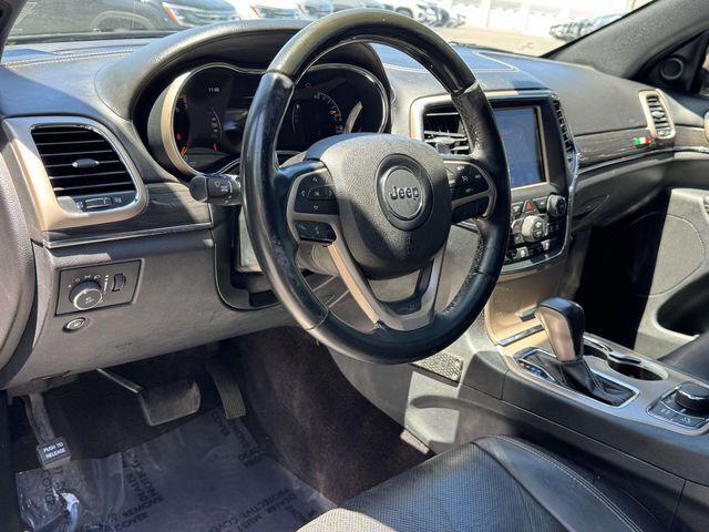 2017 Jeep Grand Cherokee Overland 4x4 2017 Jeep Grand Cherokee Overland 4x4