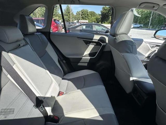 2022 Toyota Rav4 Hybrid Limited 2022 Toyota Rav4 Hybrid Limited