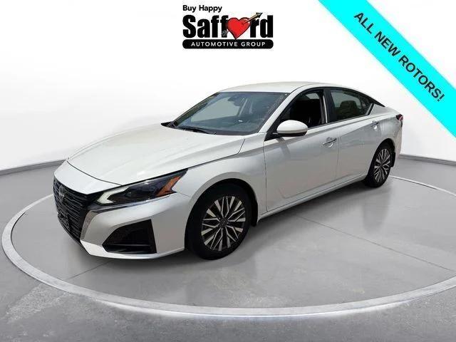 2023 Nissan Altima SV FWD