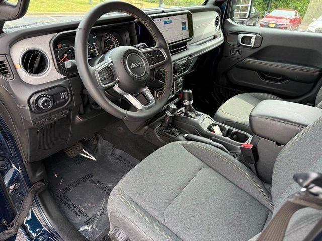 2025 Jeep Wrangler 4-Door Sahara 4x4 2025 Jeep Wrangler 4-Door Sahara 4x4
