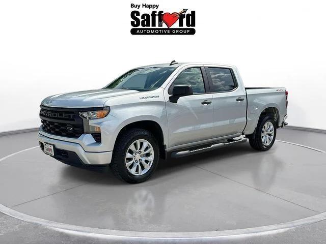 2022 Chevrolet Silverado 1500 4WD Crew Cab Short Bed Custom 2022 Chevrolet Silverado 1500 4WD Crew Cab Short Bed Custom
