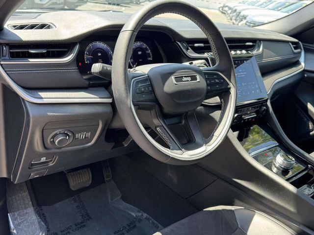 2023 Jeep Grand Cherokee L Altitude 4x4 2023 Jeep Grand Cherokee L Altitude 4x4