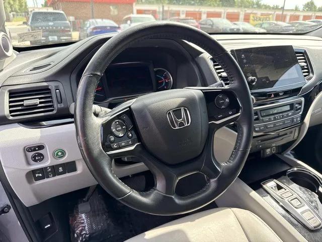 2021 Honda Pilot AWD Touring 8 Passenger 2021 Honda Pilot AWD Touring 8 Passenger