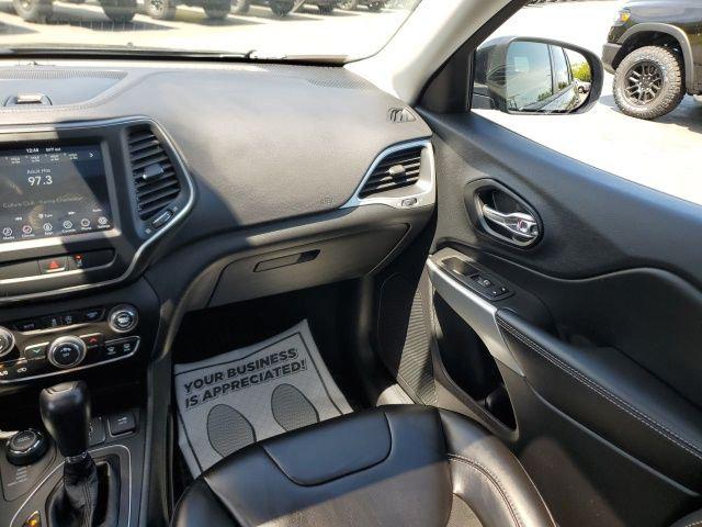 2022 Jeep Cherokee X 4x4