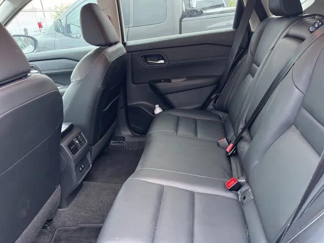 2024 Nissan Rogue SL FWD