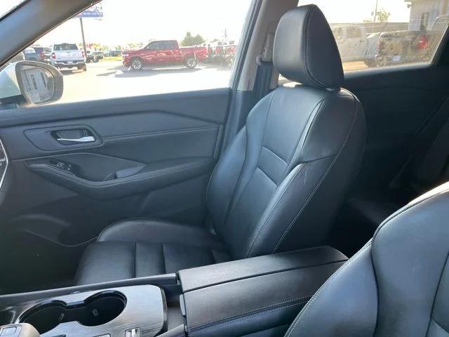 2024 Nissan Rogue SL FWD