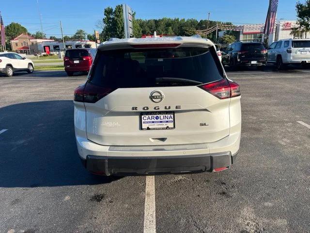 2024 Nissan Rogue SL FWD
