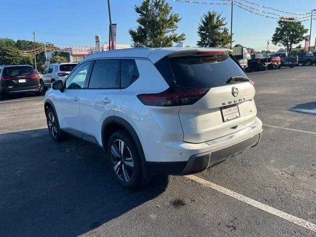 2024 Nissan Rogue SL FWD