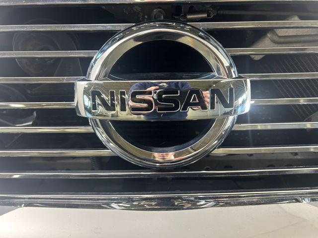 2015 Nissan Titan SL