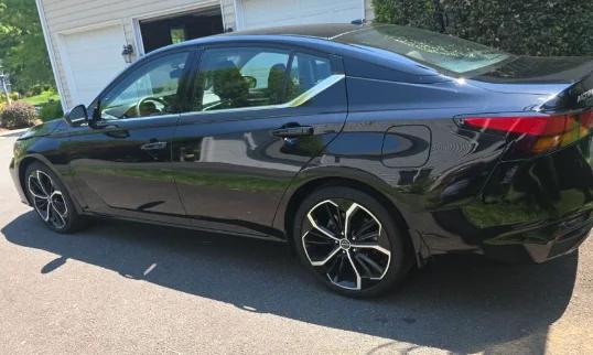 2023 Nissan Altima SR FWD