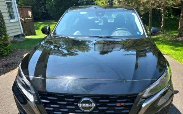 2023 Nissan Altima SR FWD
