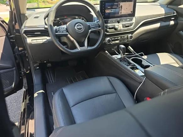2023 Nissan Altima SR FWD