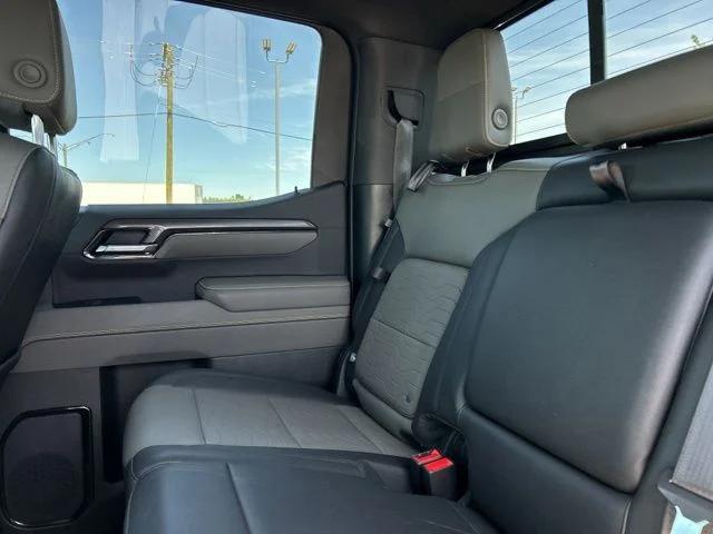 2022 Chevrolet Silverado 1500 4WD Crew Cab Short Bed ZR2