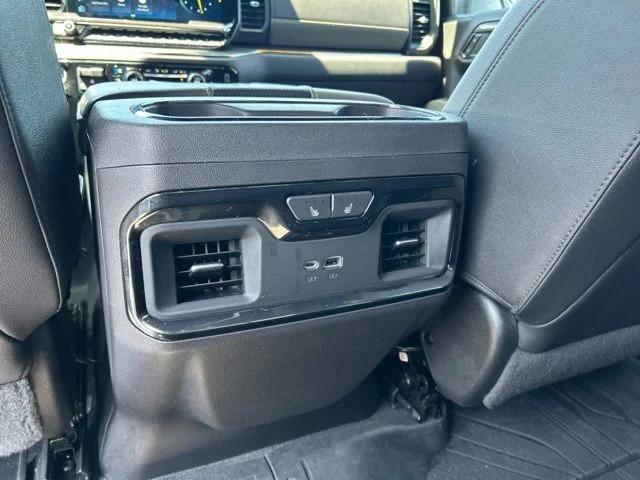2022 Chevrolet Silverado 1500 4WD Crew Cab Short Bed ZR2