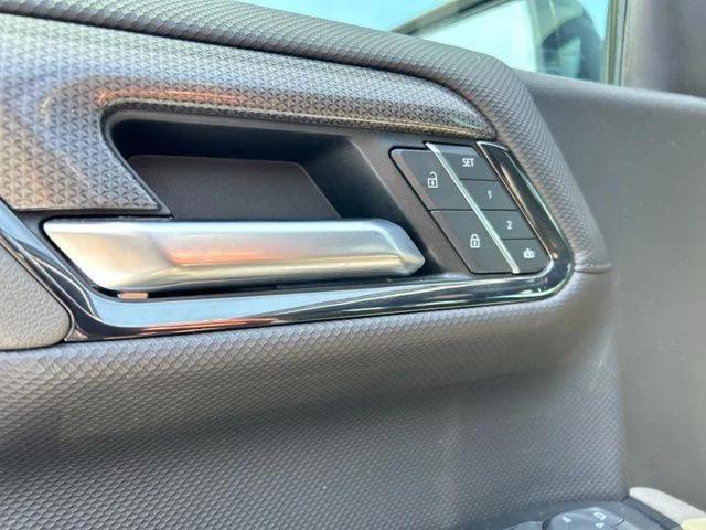 2022 Chevrolet Silverado 1500 4WD Crew Cab Short Bed ZR2