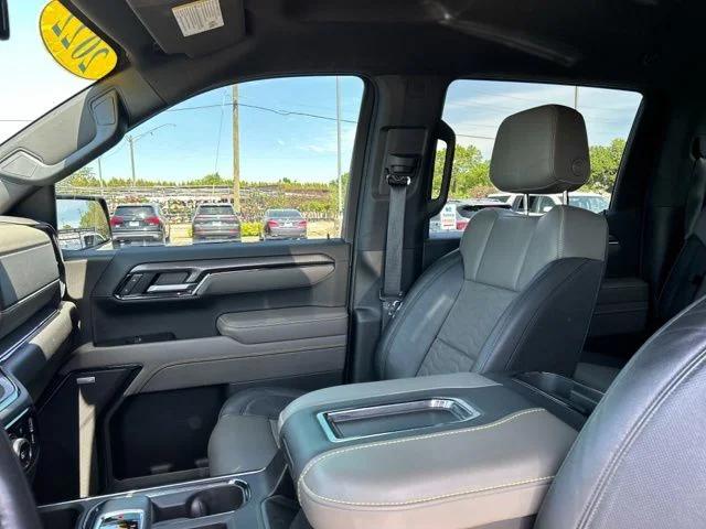2022 Chevrolet Silverado 1500 4WD Crew Cab Short Bed ZR2