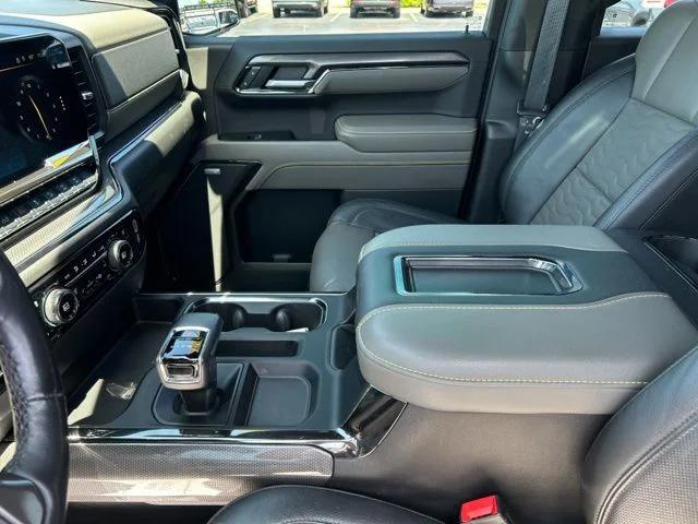 2022 Chevrolet Silverado 1500 4WD Crew Cab Short Bed ZR2