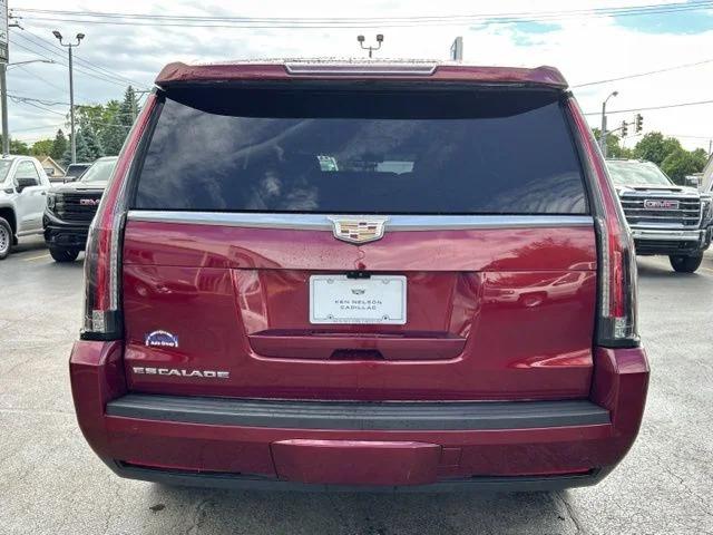 2017 Cadillac Escalade ESV Luxury