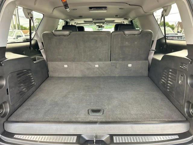 2017 Cadillac Escalade ESV Luxury