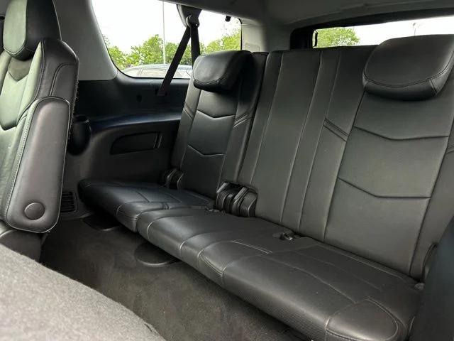 2017 Cadillac Escalade ESV Luxury