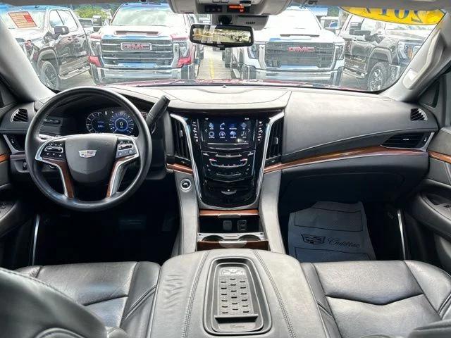 2017 Cadillac Escalade ESV Luxury