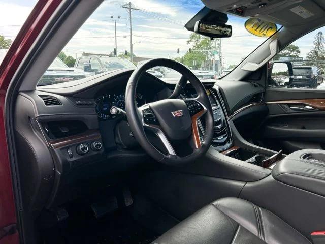 2017 Cadillac Escalade ESV Luxury