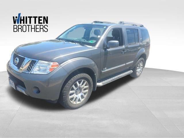 2008 Nissan Pathfinder LE V8