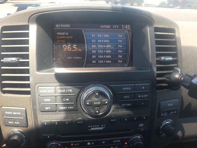 2008 Nissan Pathfinder LE V8